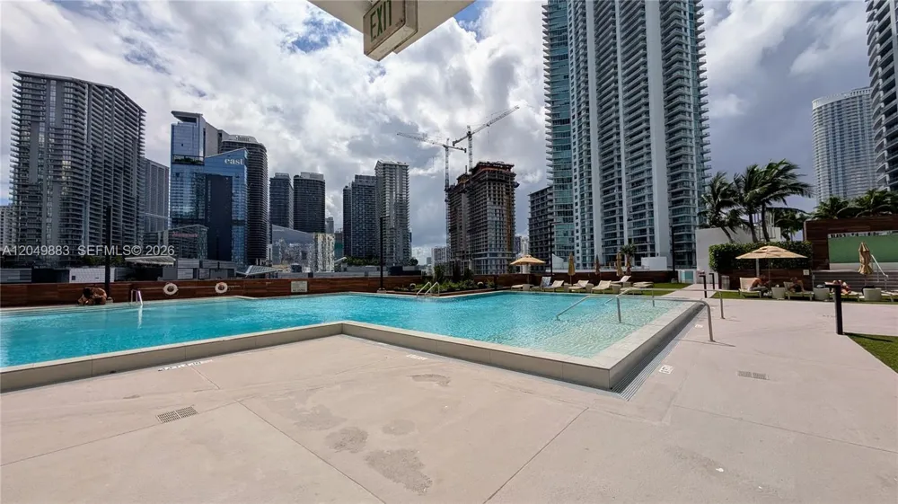 350 S Miami Ave #704 Miami, FL 33130