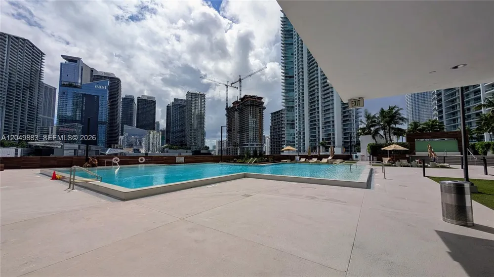 350 S Miami Ave #704 Miami, FL 33130