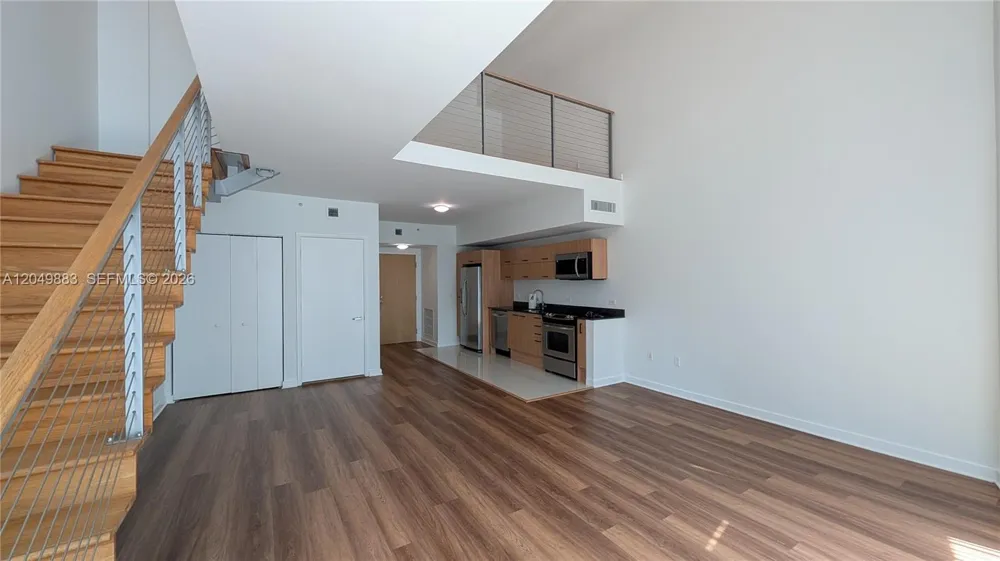 350 S Miami Ave #704 Miami, FL 33130