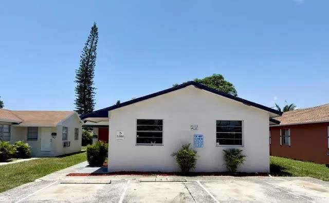 149 W 17th Street #Back Unit (149) Riviera Beach, FL 33404