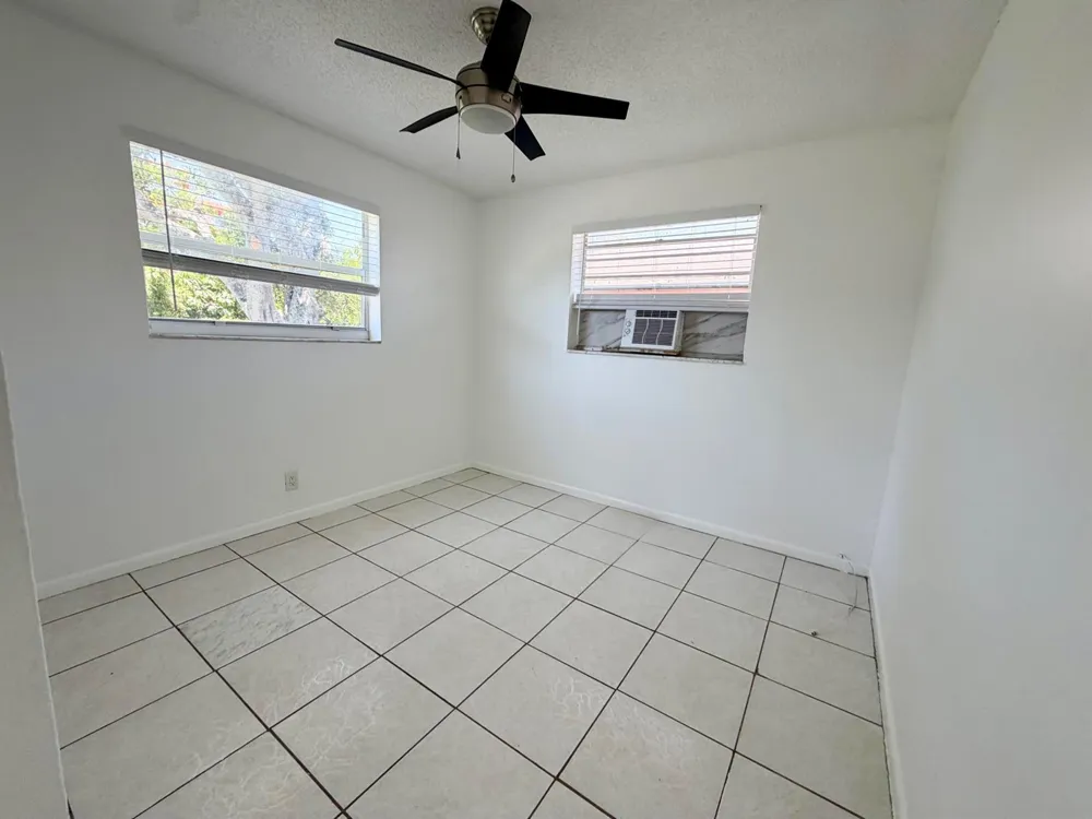 149 W 17th Street #Back Unit (149) Riviera Beach, FL 33404
