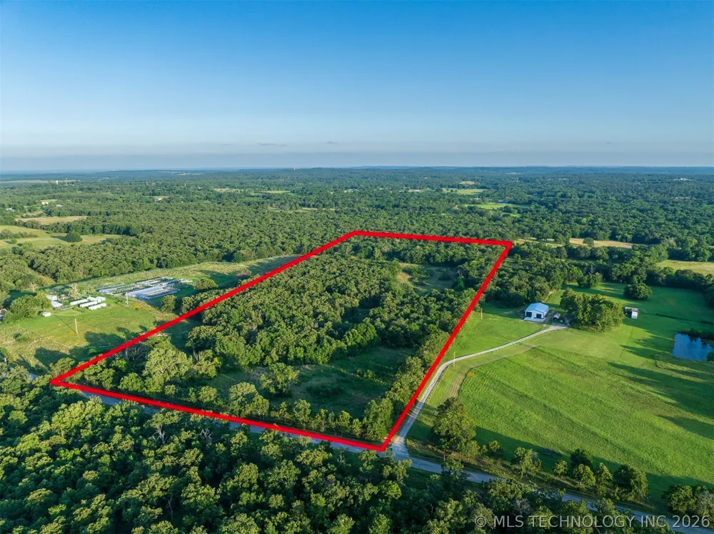 1 E 390 ROAD Chelsea, OK 74016