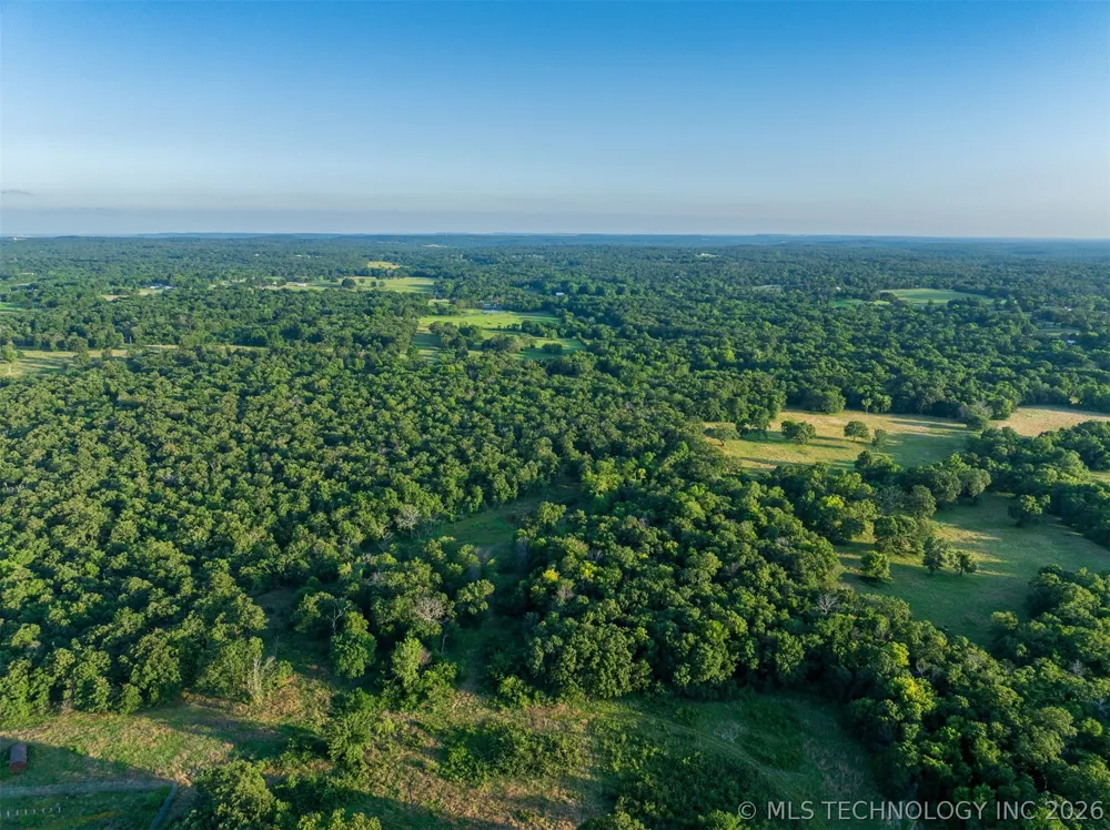 1 E 390 ROAD Chelsea, OK 74016