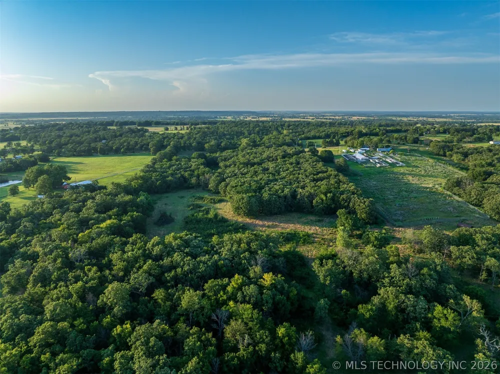 1 E 390 ROAD Chelsea, OK 74016