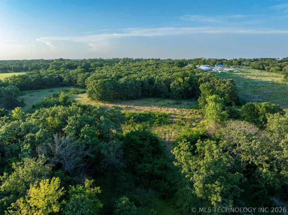 1 E 390 ROAD Chelsea, OK 74016