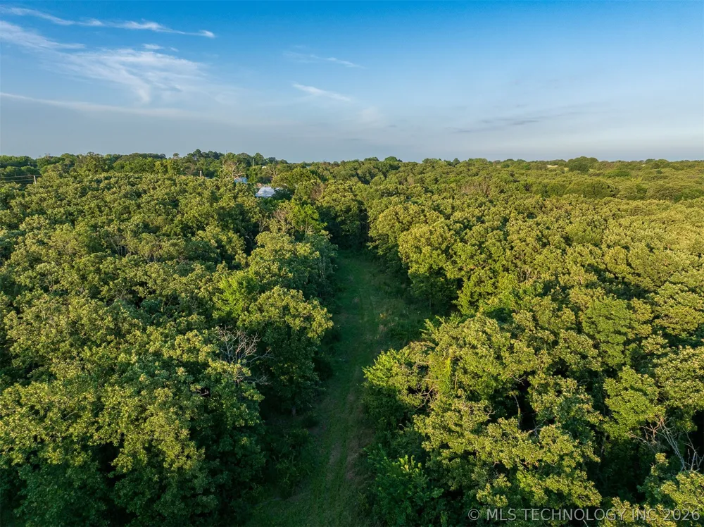 1 E 390 ROAD Chelsea, OK 74016