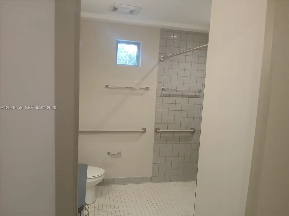 2166 NW 55th Blvd #300 Gainesville, FL 32653