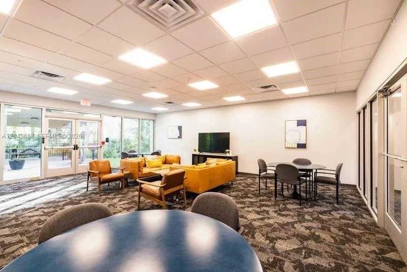 2166 NW 55th Blvd #300 Gainesville, FL 32653
