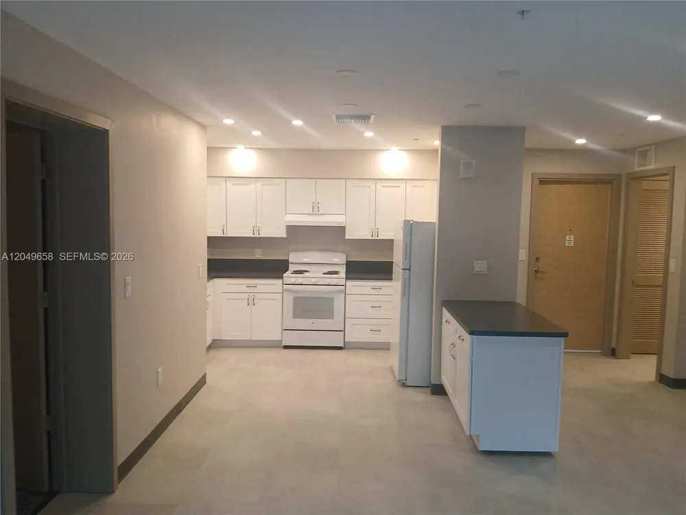 2166 NW 55th Blvd #300 Gainesville, FL 32653