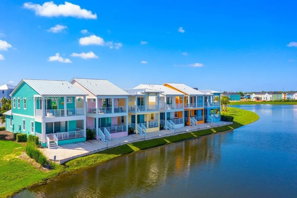 8117 Surf St Kissimmee, FL 34747