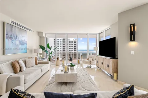 901 Brickell Key Blvd #2804