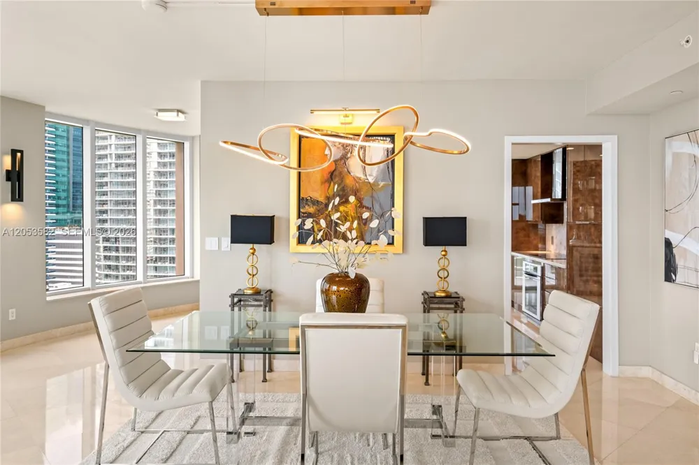 901 Brickell Key Blvd #2804 Miami, FL 33131