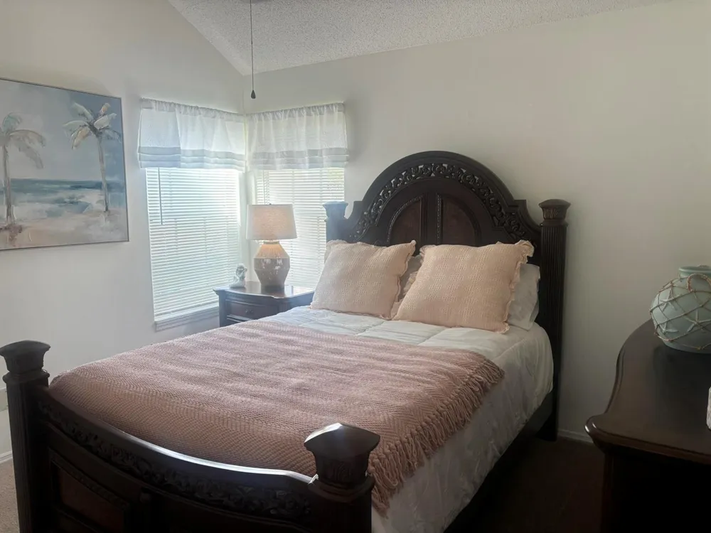 1975 Westminster Circle #4 Vero Beach, FL 32966