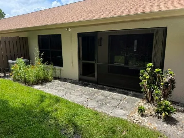 2084 SW SILVER PINE WAY #122-B Palm City, FL 34990