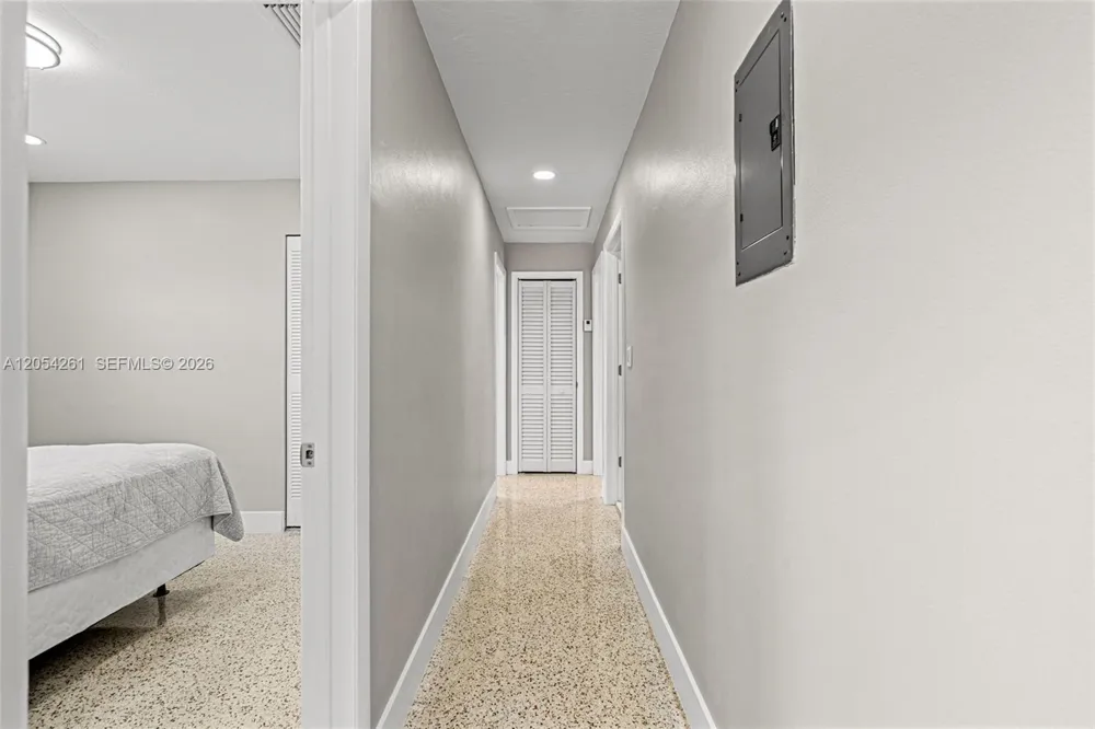 766 E 36th St Hialeah, FL 33013