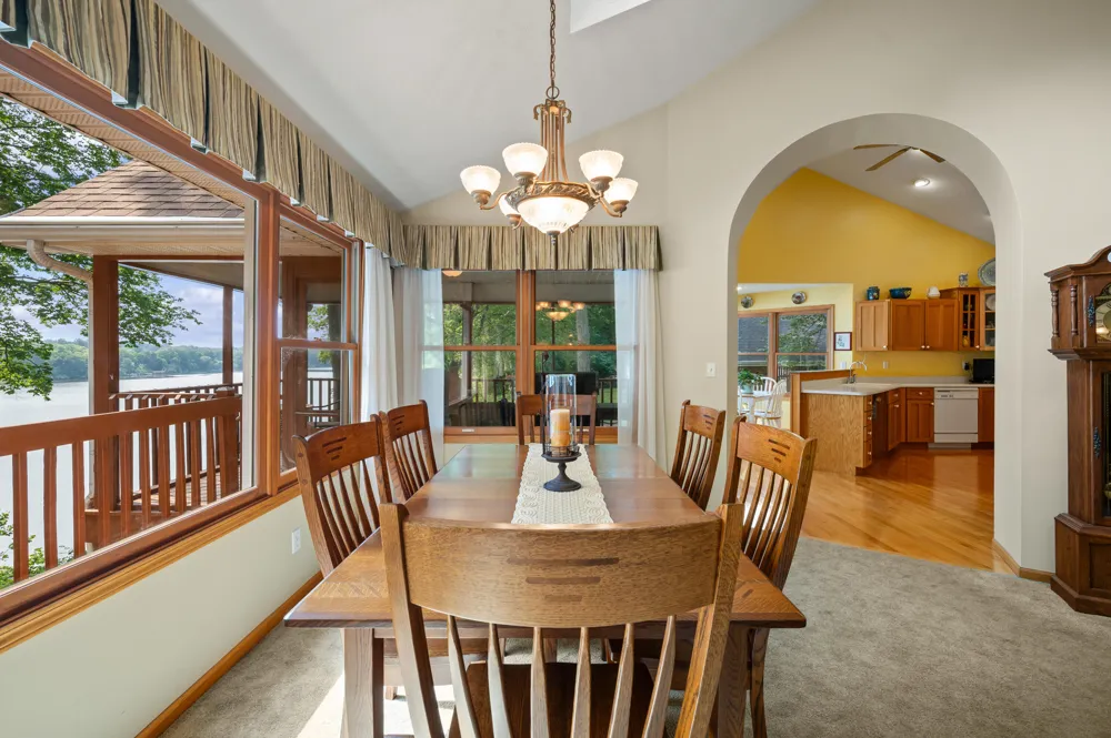 9895 Lakeview Drive Berrien Springs, MI 49103