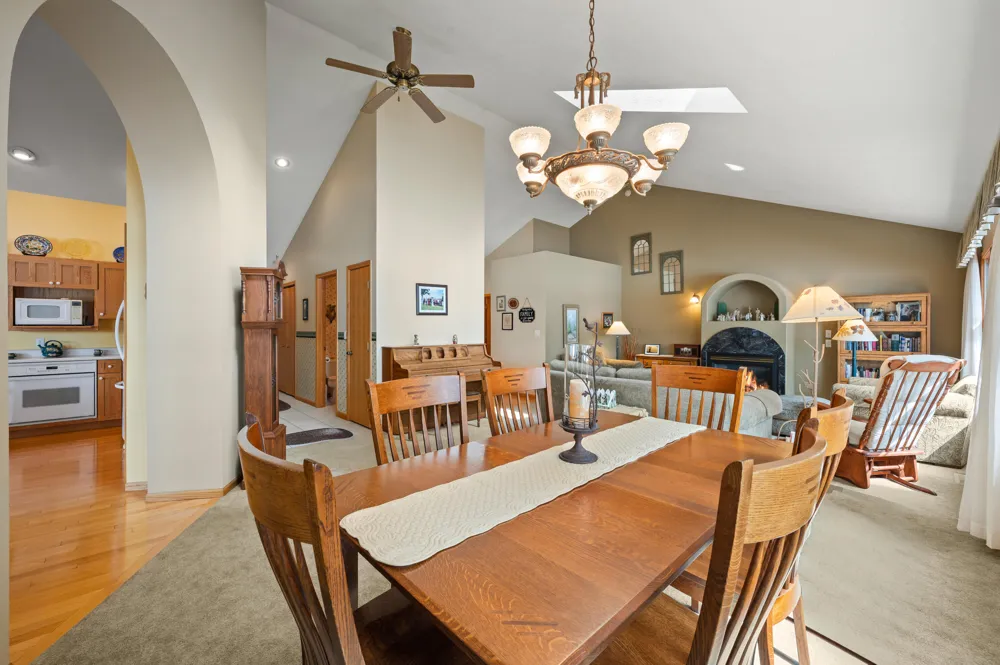 9895 Lakeview Drive Berrien Springs, MI 49103