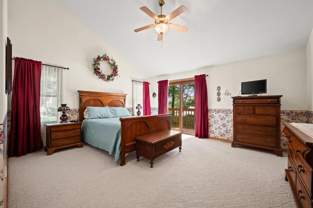 9895 Lakeview Drive Berrien Springs, MI 49103