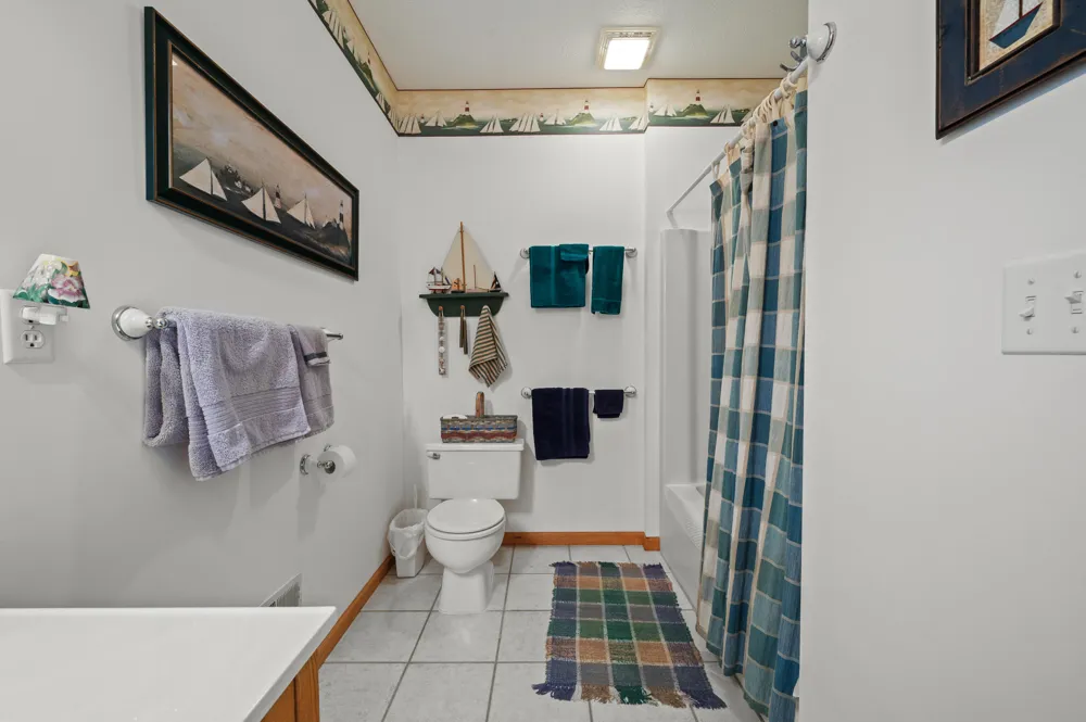 9895 Lakeview Drive Berrien Springs, MI 49103