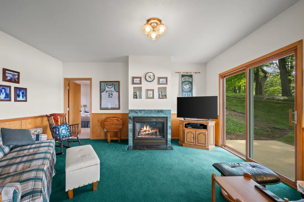 9895 Lakeview Drive Berrien Springs, MI 49103