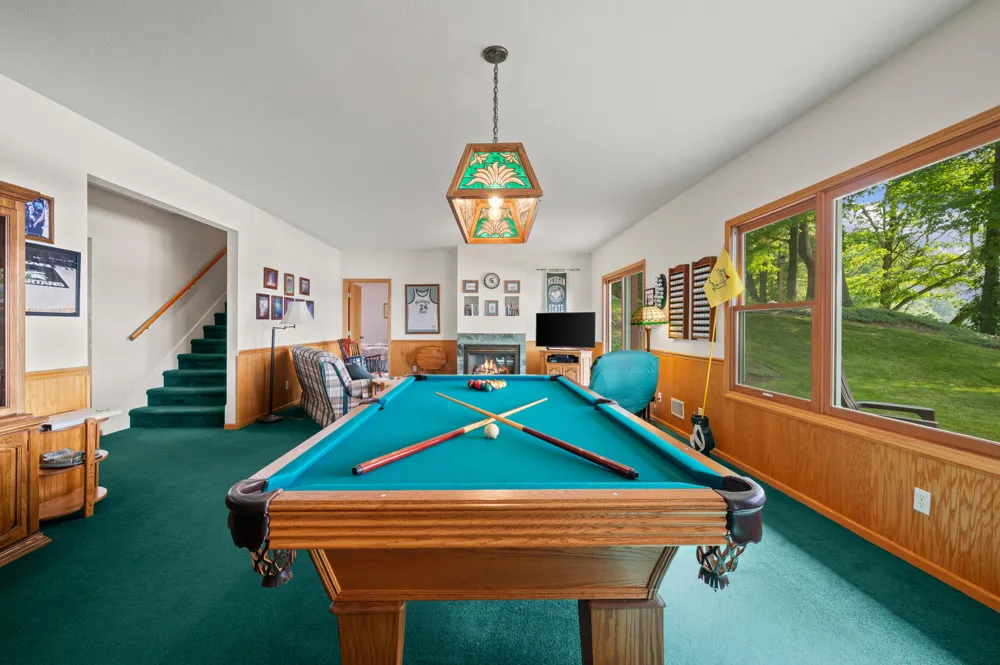 9895 Lakeview Drive Berrien Springs, MI 49103