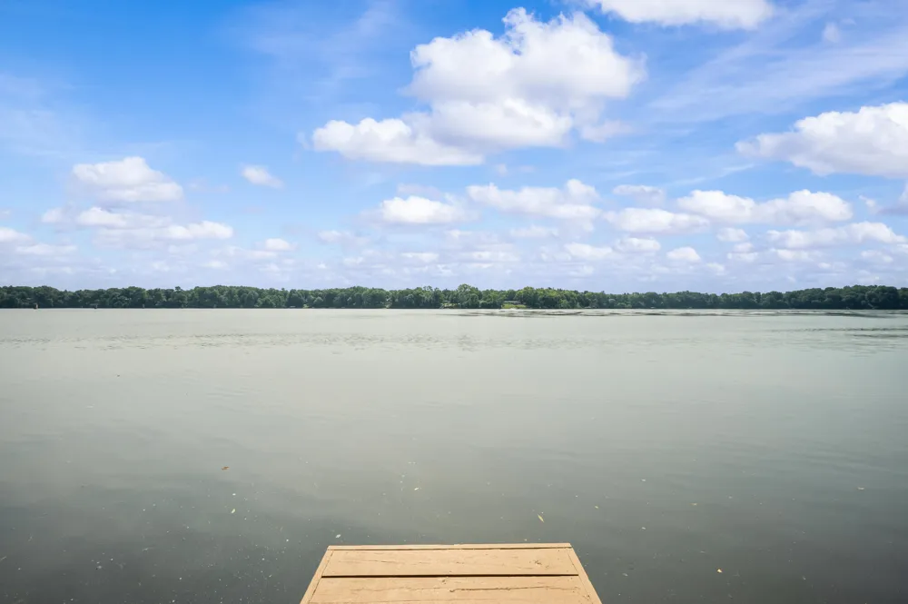 9895 Lakeview Drive Berrien Springs, MI 49103