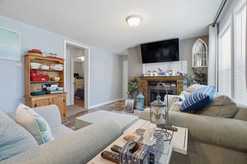 6771 J.R. DRIVE Oshtemo Charter Township, MI 49009