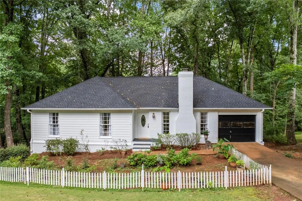 375 Brookstone Drive Athens, GA 30605