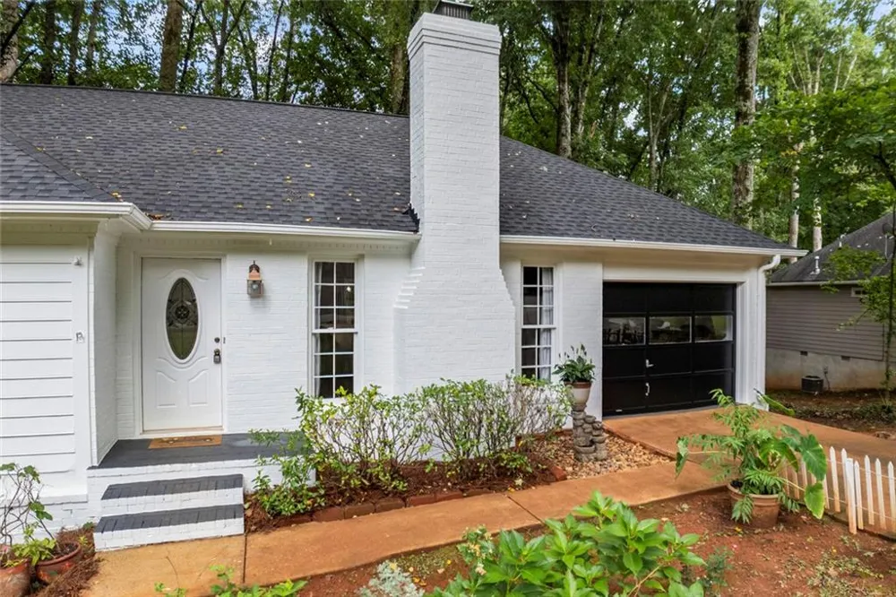 375 Brookstone Drive Athens, GA 30605