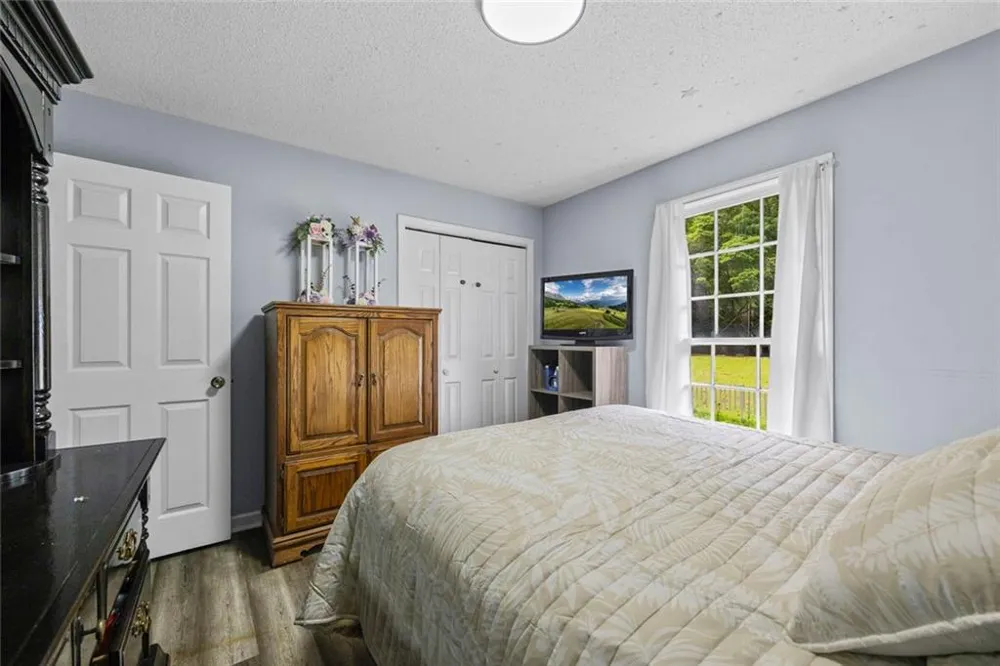 375 Brookstone Drive Athens, GA 30605