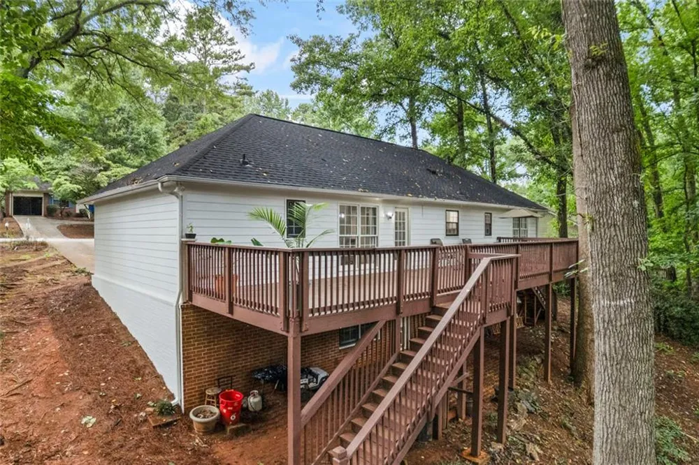375 Brookstone Drive Athens, GA 30605