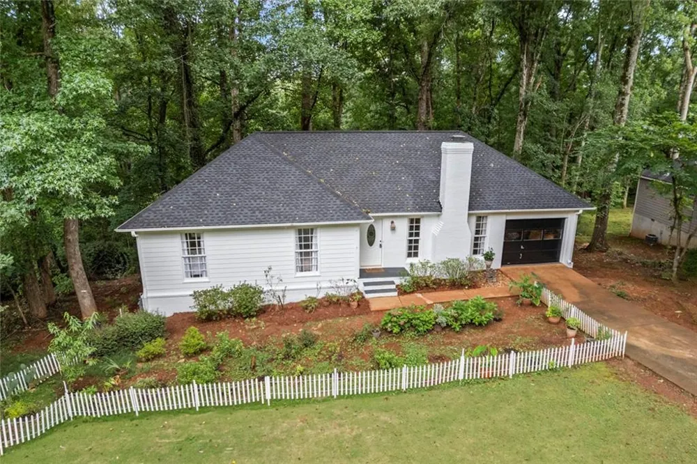 375 Brookstone Drive Athens, GA 30605