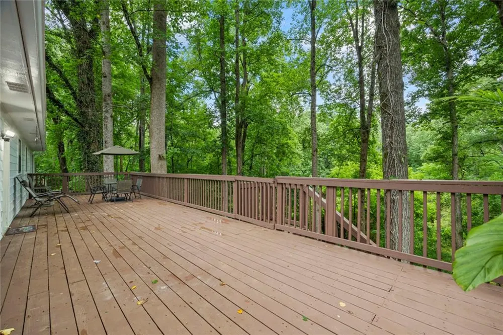 375 Brookstone Drive Athens, GA 30605