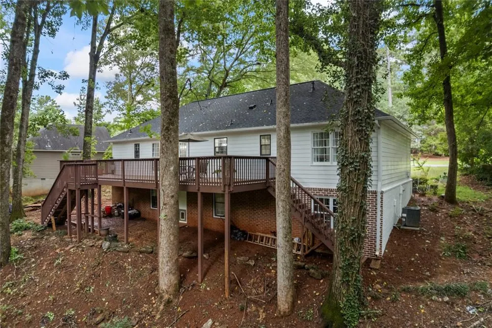 375 Brookstone Drive Athens, GA 30605