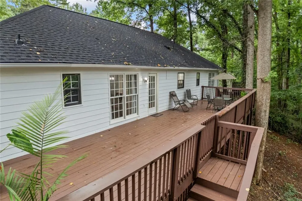 375 Brookstone Drive Athens, GA 30605