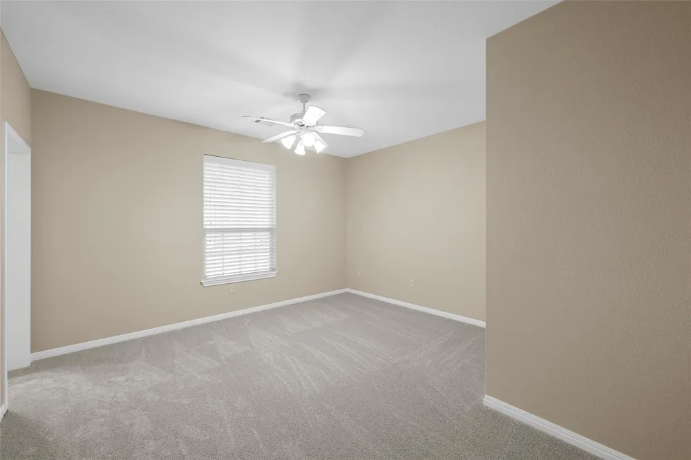 100 Laurel Oaks Lane Crawford, TX 76638
