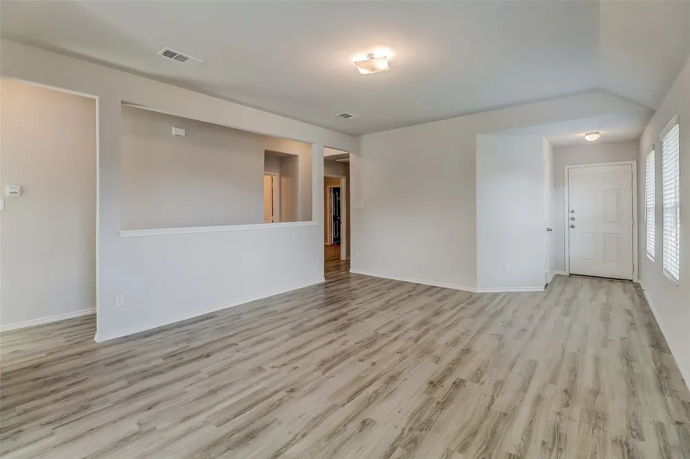 1601 Oriole Drive Ennis, TX 75119