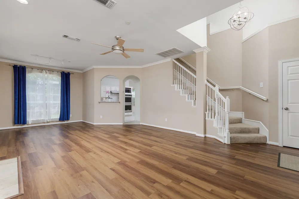 14617 Woodshadow Lane Addison, TX 75001