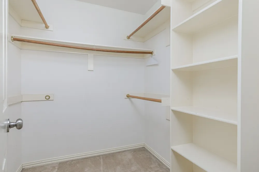 14617 Woodshadow Lane Addison, TX 75001