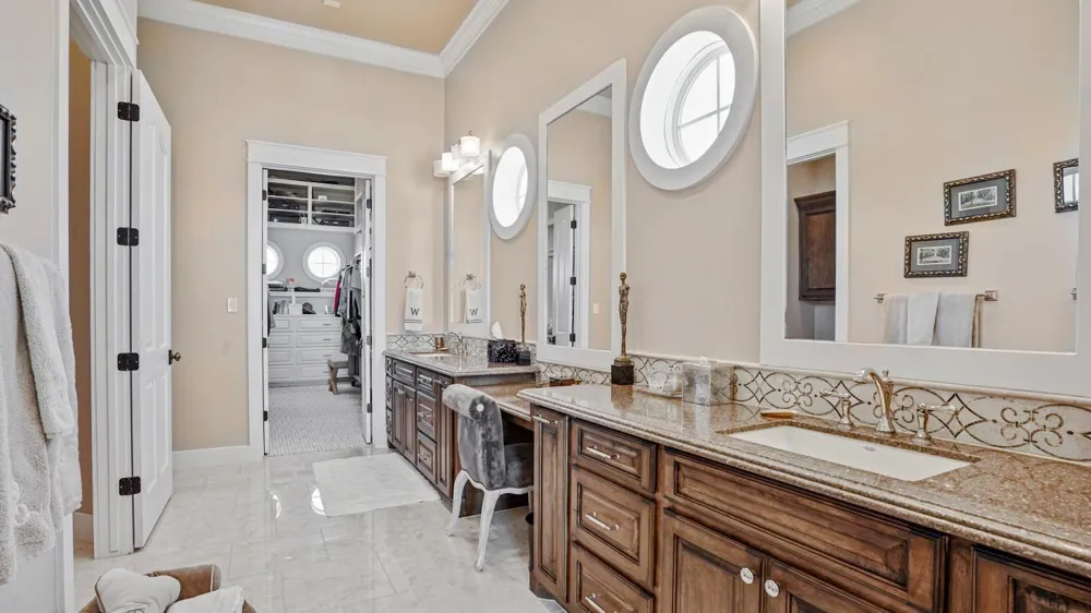 3450 Smiths Point Crystal Beach, TX 77650