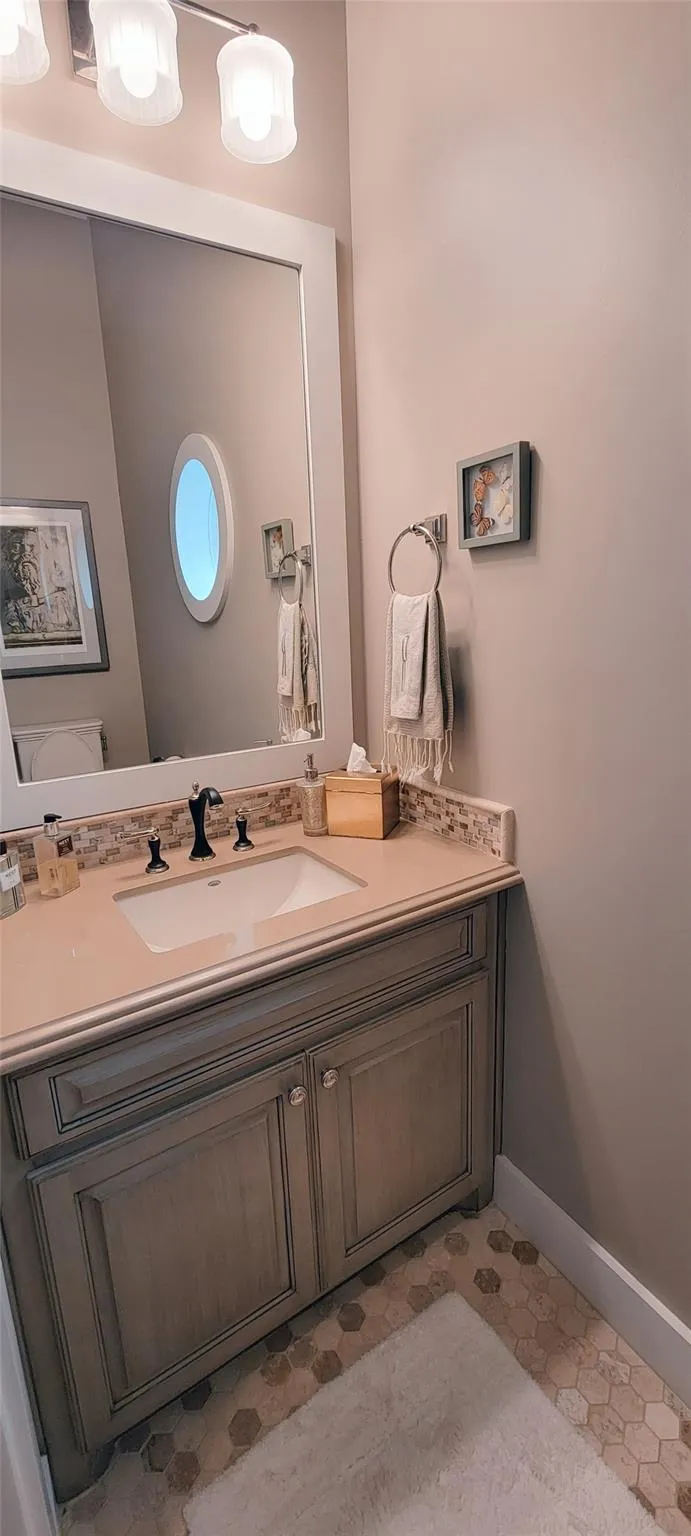 3450 Smiths Point Crystal Beach, TX 77650