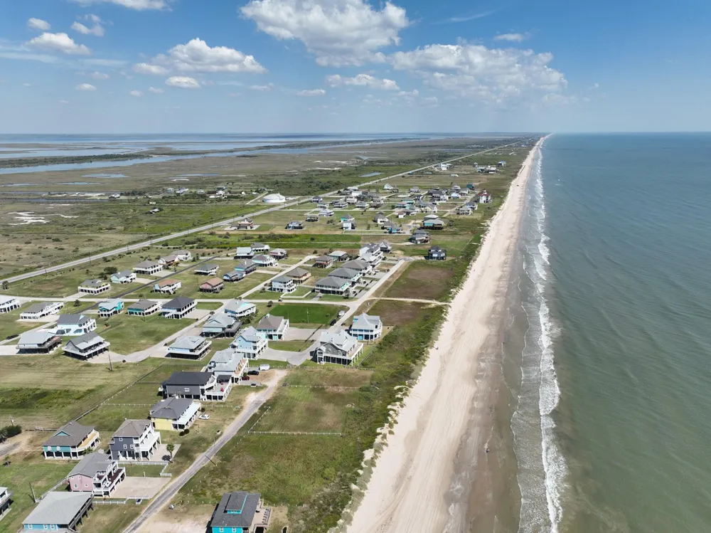 3450 Smiths Point Crystal Beach, TX 77650