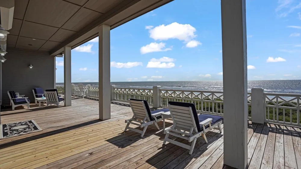 3450 Smiths Point Crystal Beach, TX 77650
