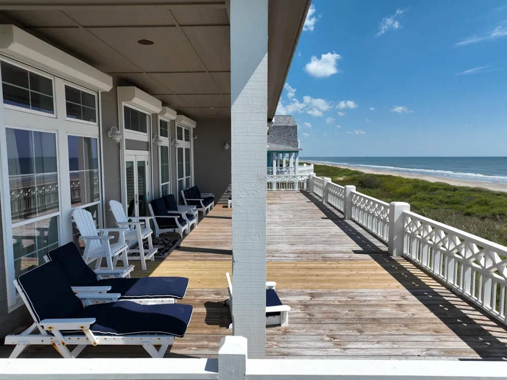 3450 Smiths Point Crystal Beach, TX 77650