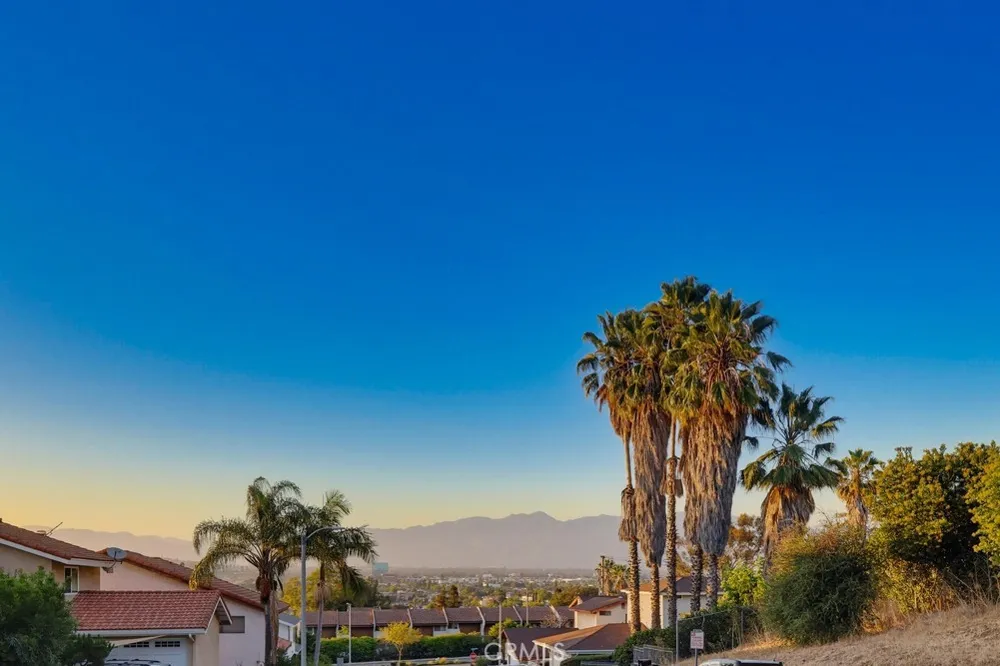 125 Campanita Court Monterey Park, CA 91754