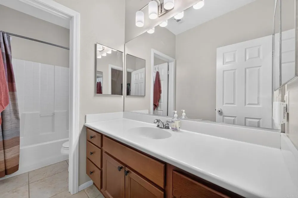 41524 Blue Canyon Avenue #3 Murrieta, CA 92562