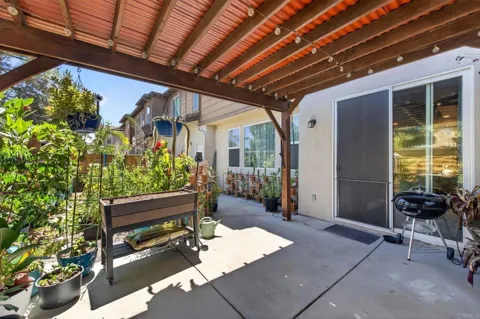 41524 Blue Canyon Avenue #3