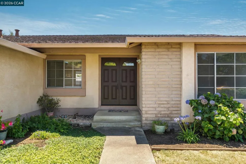 4975 Silverado Dr Fairfield, CA 94534