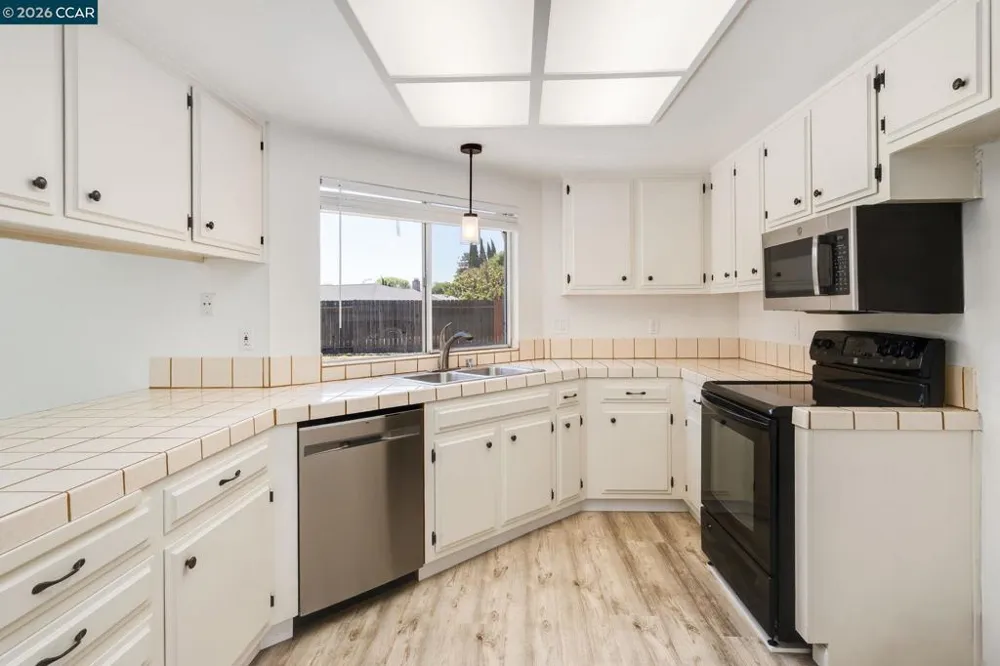 4975 Silverado Dr Fairfield, CA 94534