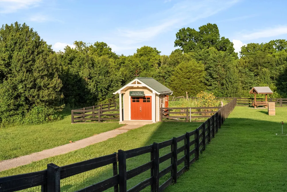 1936 Grace Point Ln Nolensville, TN 37135